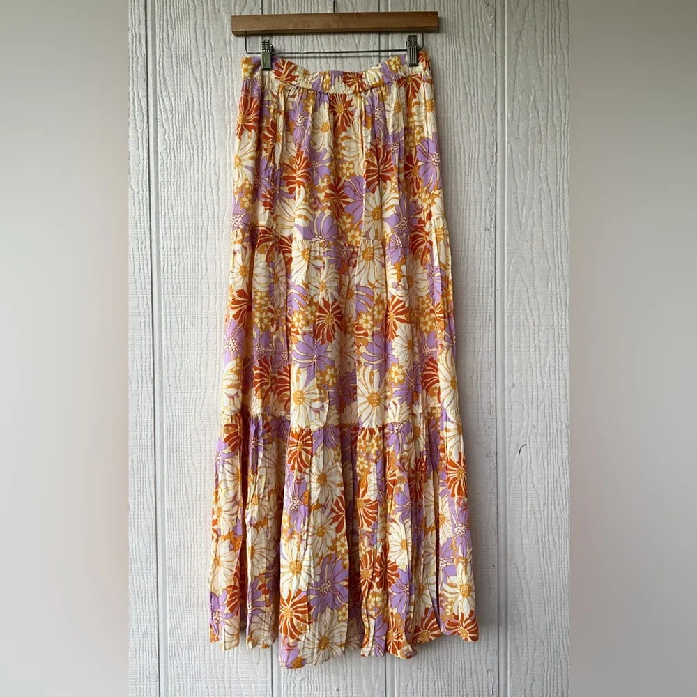 L *SPACE Bondi Maxi Skirt - Picture 7 of 11